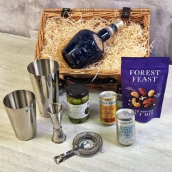 Chivas Regal Royal Salute 21 Year Old Whisky Luxury Cocktail Hamper