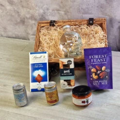 Crystal Head Vodka Luxury Treat Hamper