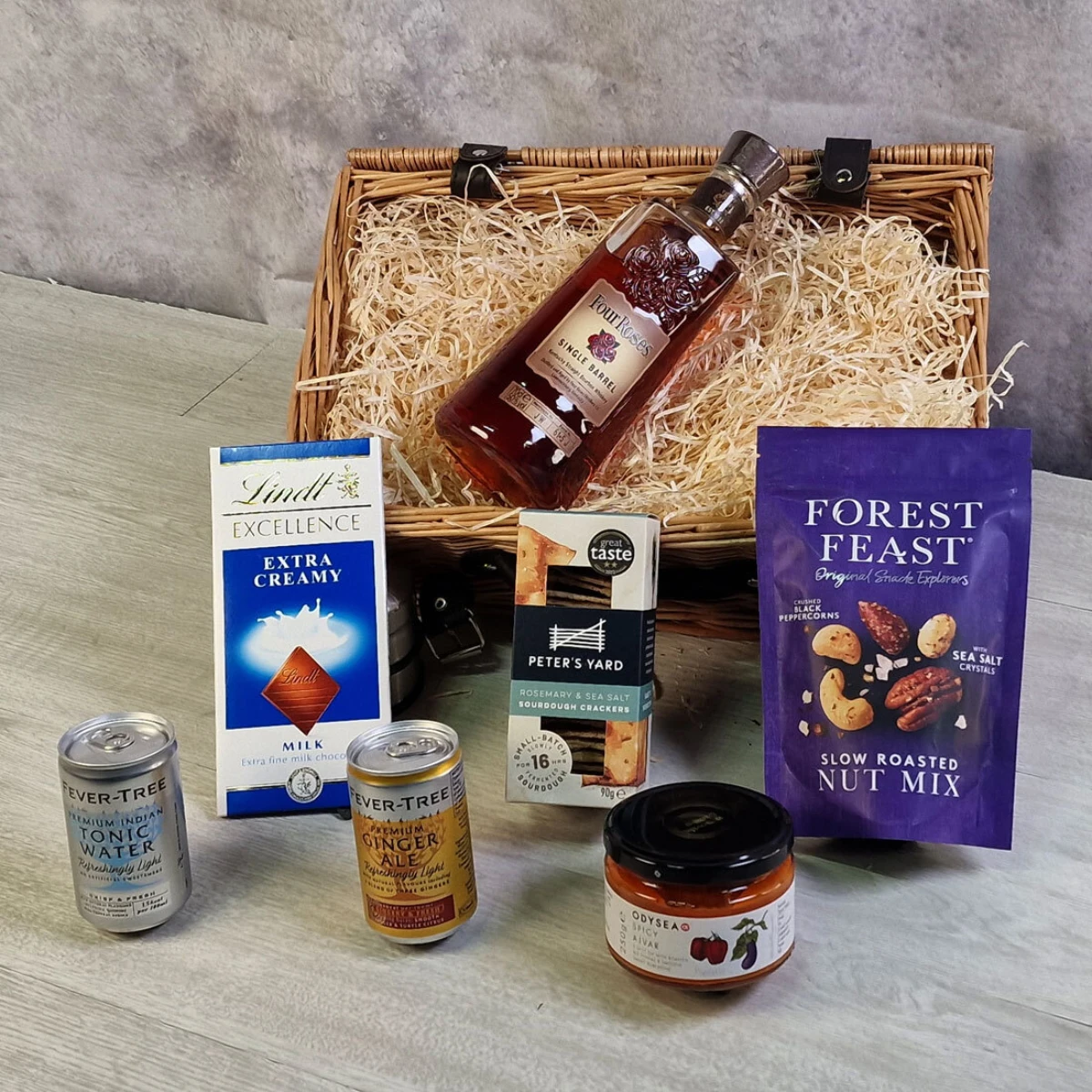 Four Roses Single Barrel Whisky Luxury Treat Hamper 3 Four Roses Single Barrel Whisky Luxury Treat Hamper