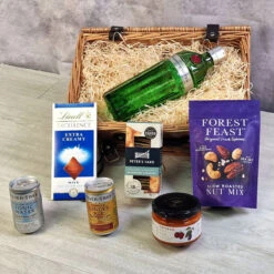 Tanqueray 10 Gin Luxury Treat Hamper